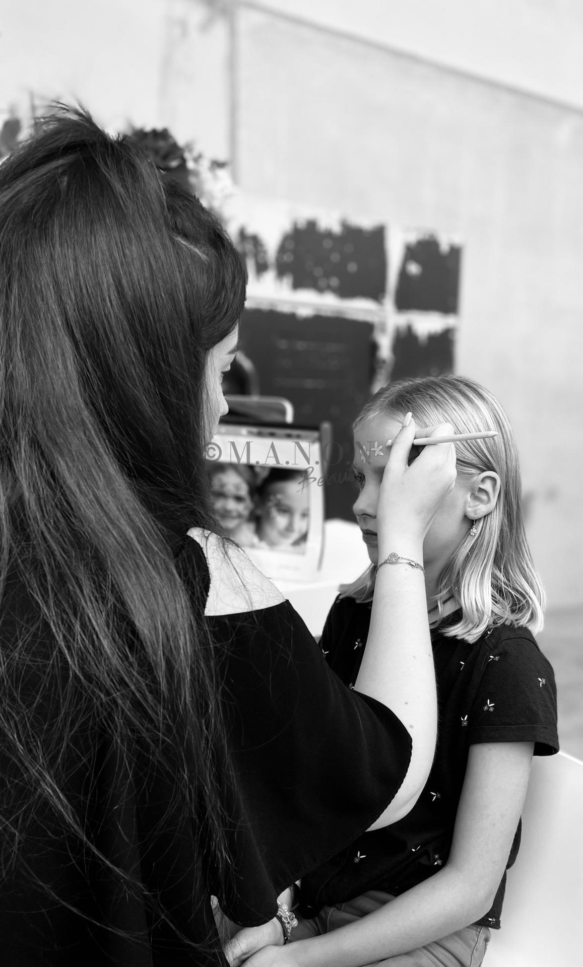 20210911 mb festivites soirees maquillage enfants verres et couverts 3 credit 1