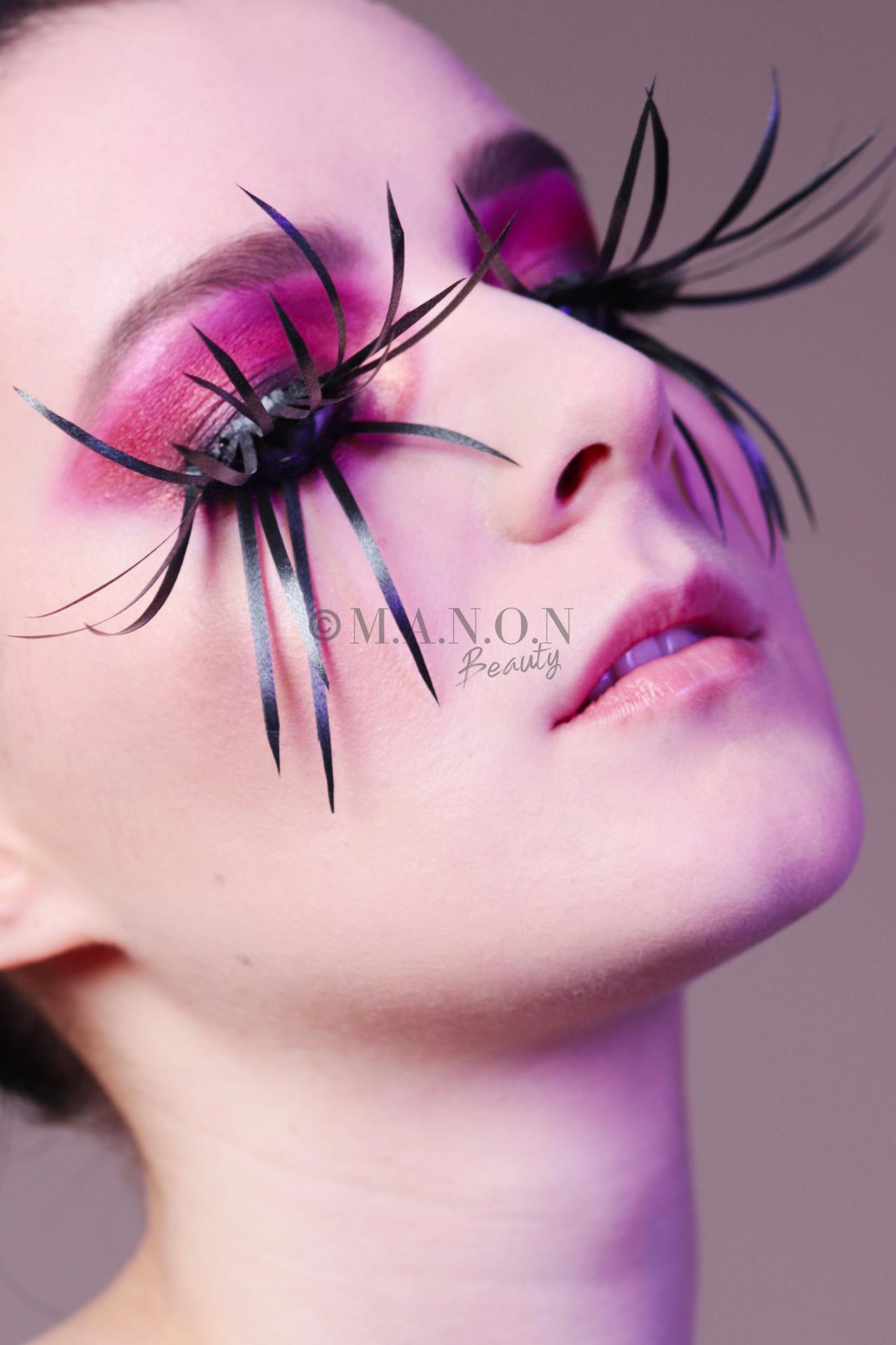 Site 20190529 mb shooting photographe amel kerkeni modele blandine vandevelde cils ruban yeux fermes