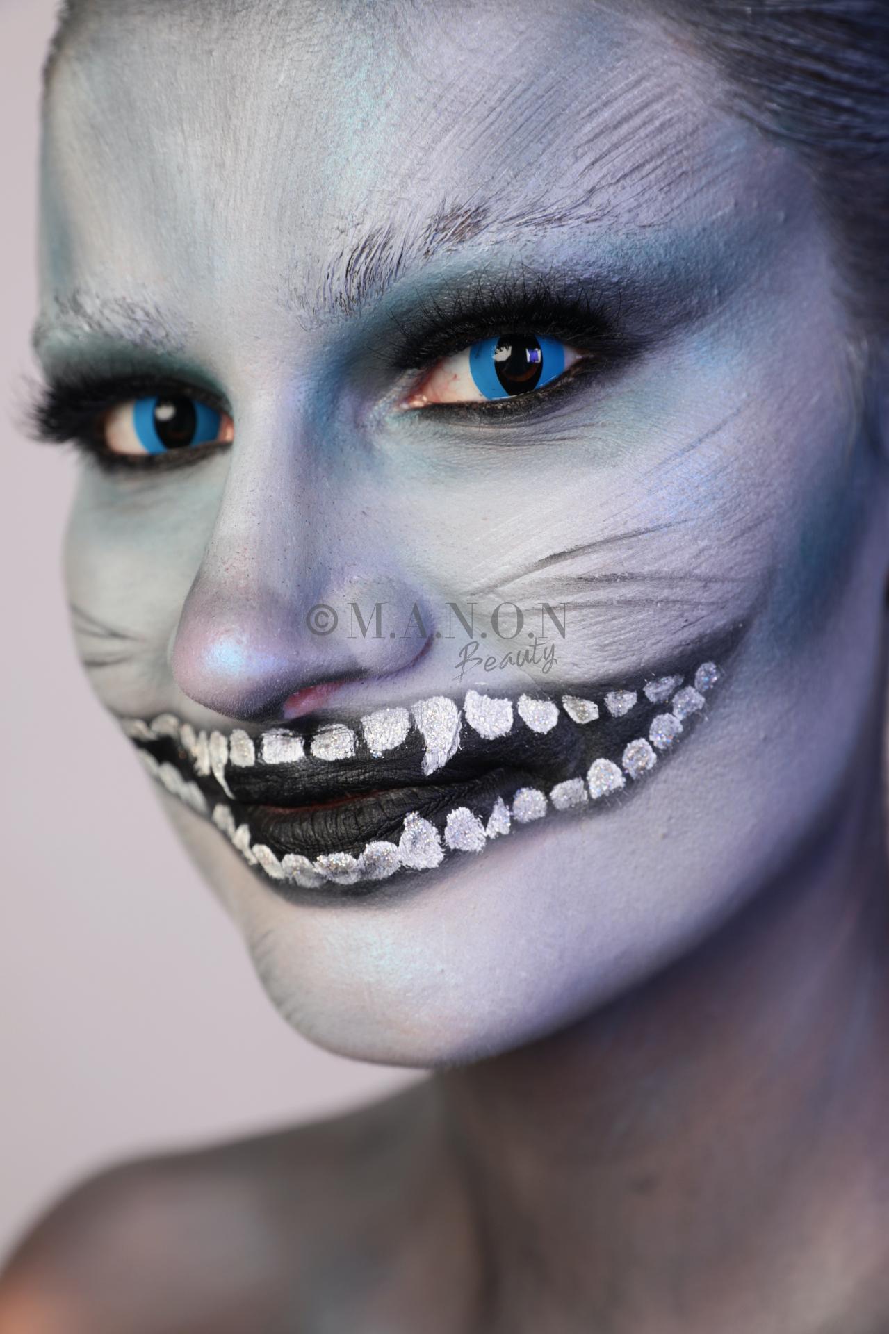 Site 20200831 mb imaginaire photgraphe amel kerkeni modele elise triplet chat cheshire credit