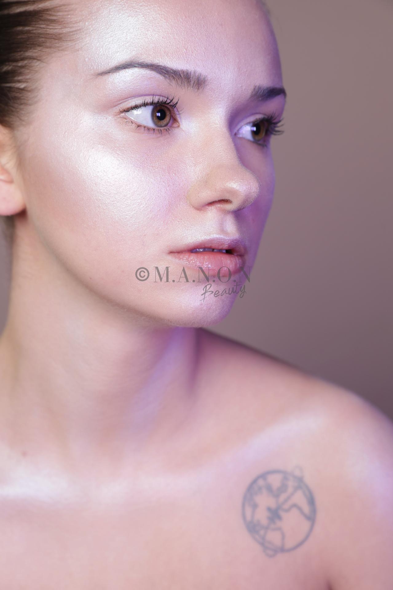 Site 20190522 mb shooting photographe amel kerkeni modele margot carpentier skin holographic nude